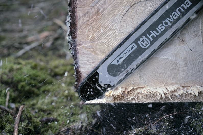 Husqvarna - Kompaktní lišta X-TOUGH LIGHT RSN 3/8" 1,5 mm / velké uchycení