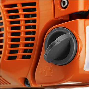 Husqvarna - Řetězová pila 440