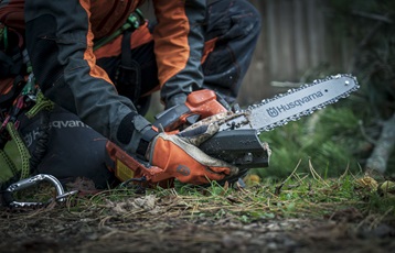 Husqvarna - Aku pila  T535i XP (bez baterie a nabíječky)