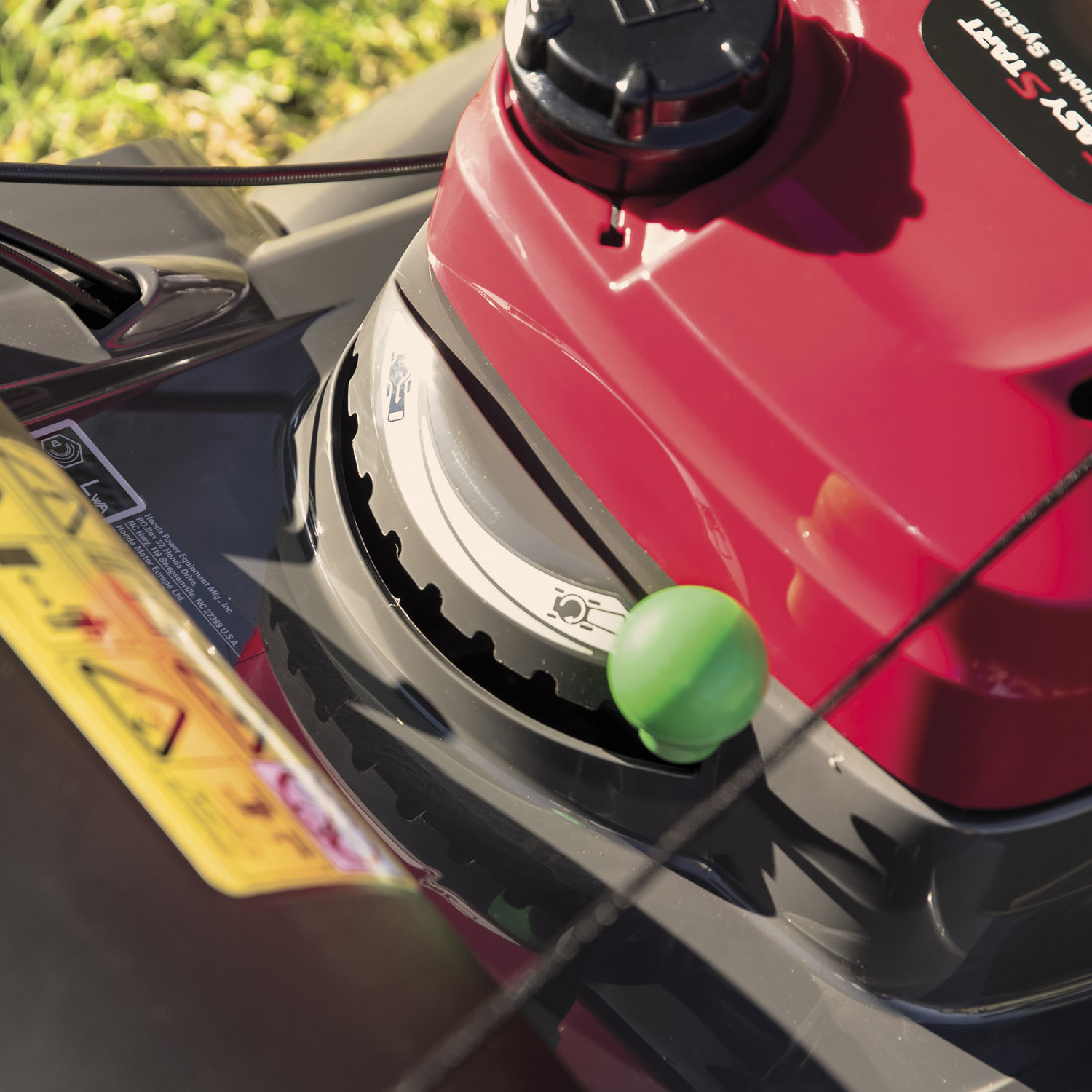 HONDA - Motorová sekačka HRX 476 HY se záběrem 47 cm