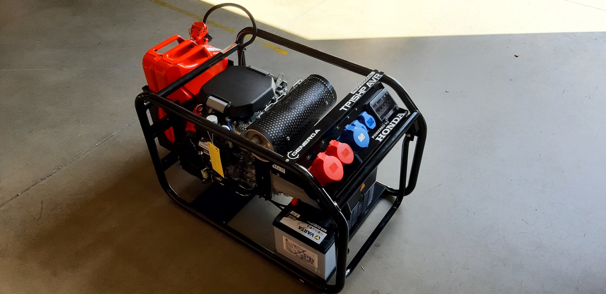 HONDA - Třífázová elektrocentrála TP 15 HP AVR s podvozkem