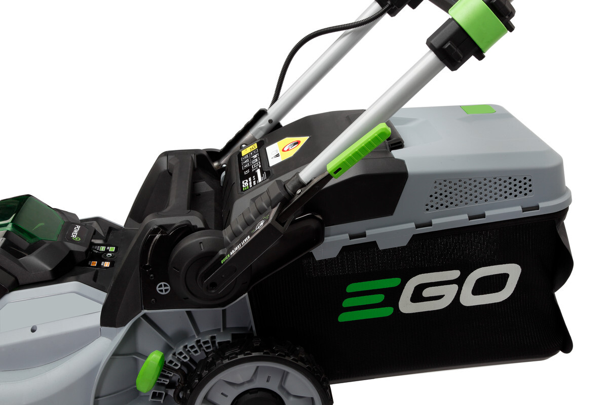 EGO - AKU sekačka s pojezdem LM1702E-SP - sada