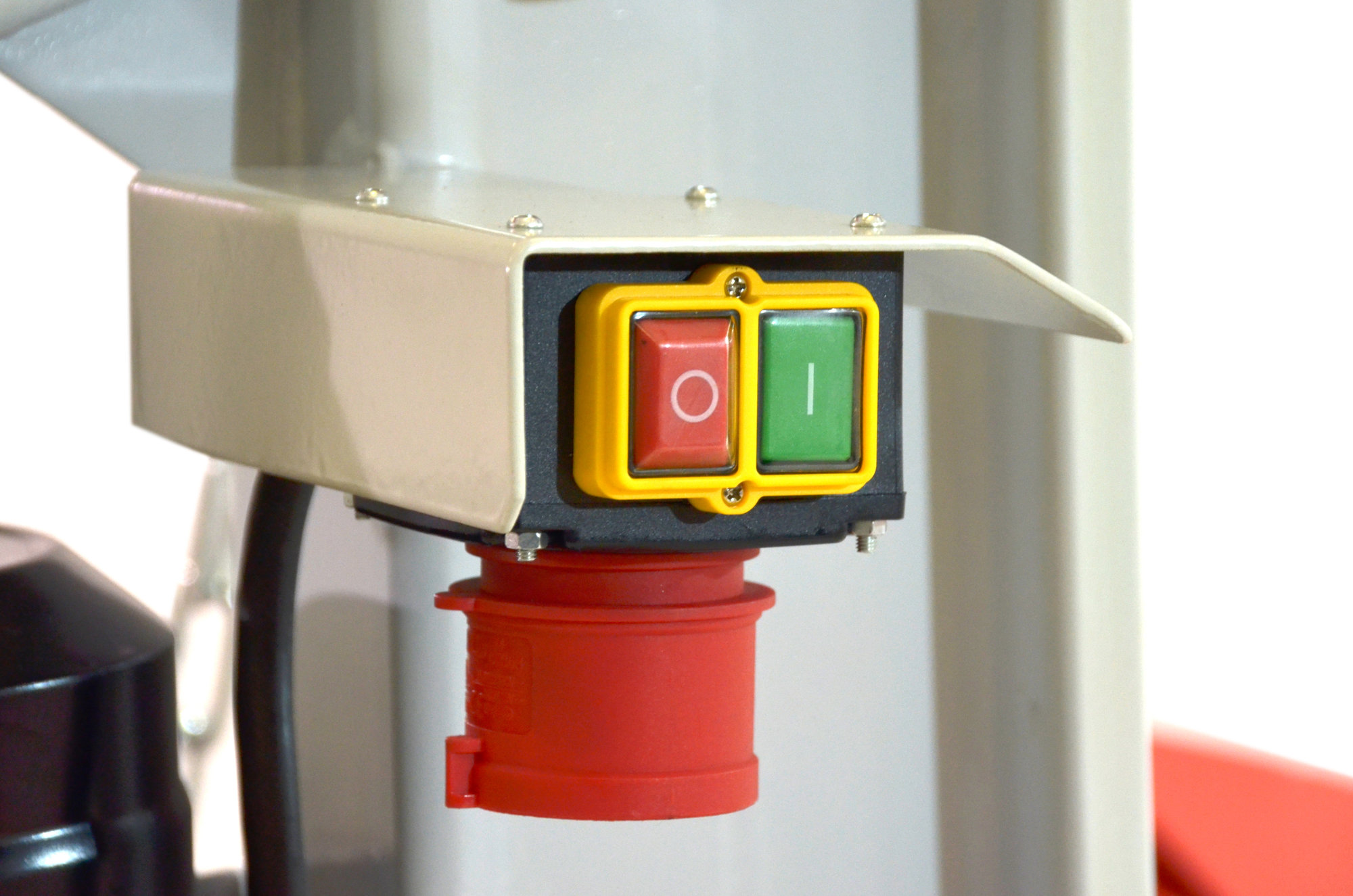 VARI - 18 TON SUPER FORCE