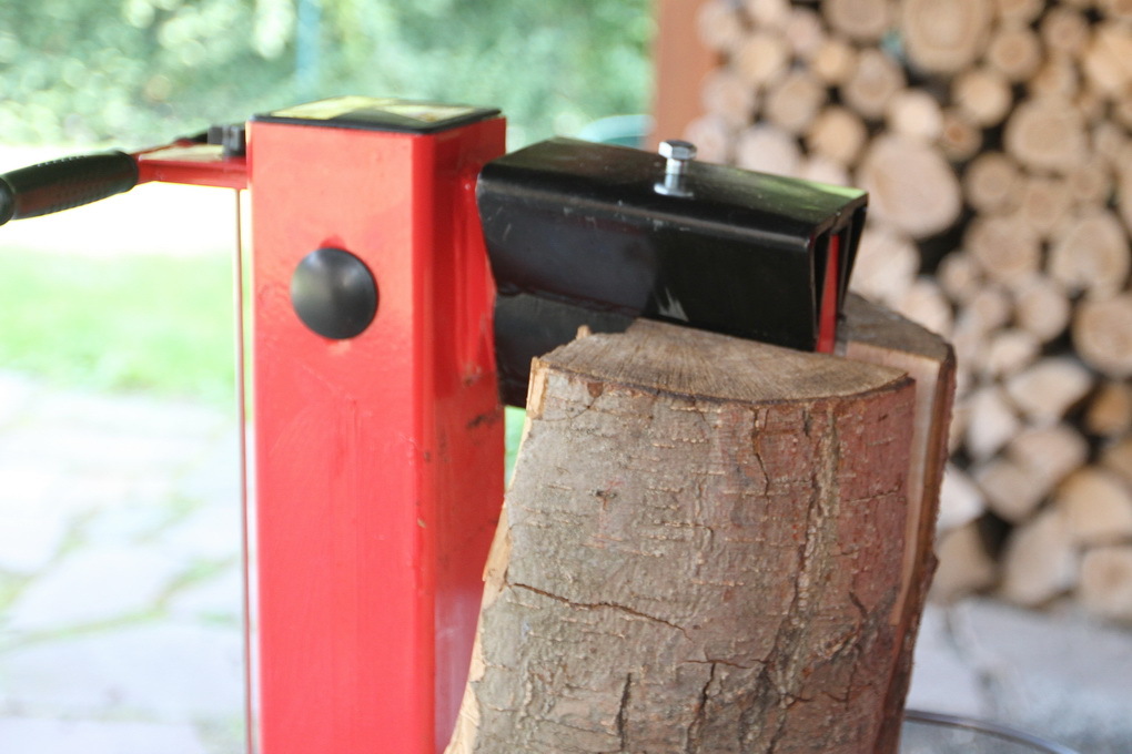 VARI - Klín štípací pro 8 TON