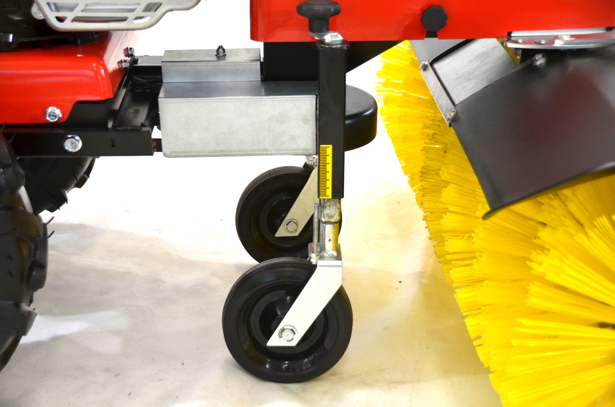 VARI - Zametací kartáč RKV-1000