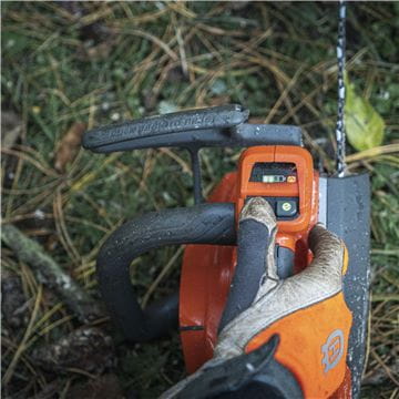 Husqvarna - Aku pila  T540i XP (bez baterie a nabíječky)