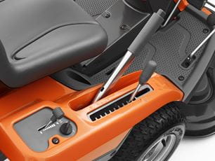 Husqvarna - Rider Aku R 112iC (Akumulátorový)  (včetně žacího ústrojí)