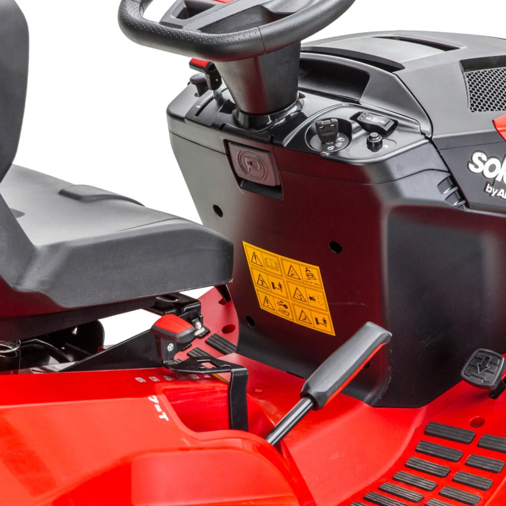 SOLO - TRAKTOR T24-125.4 HD V2 Premium