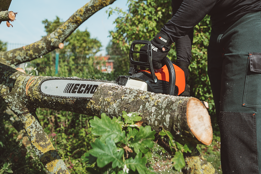 ECHO - DCS-3500 (bez baterie a nabíječky)